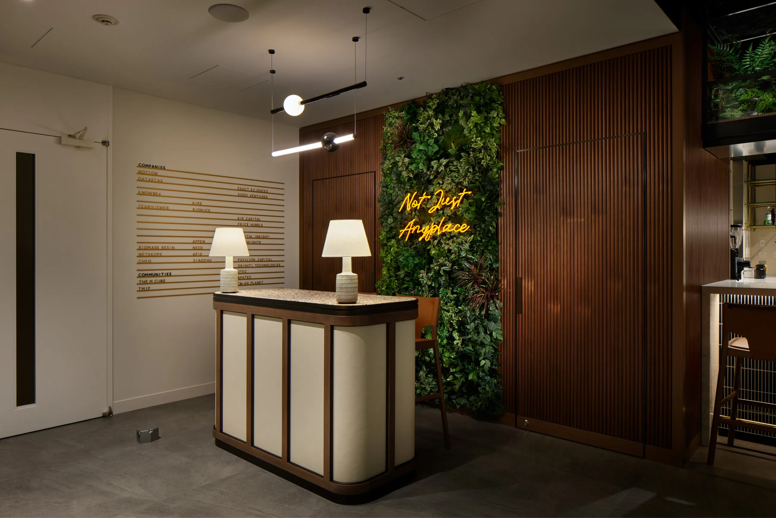 Experience gallery image 02