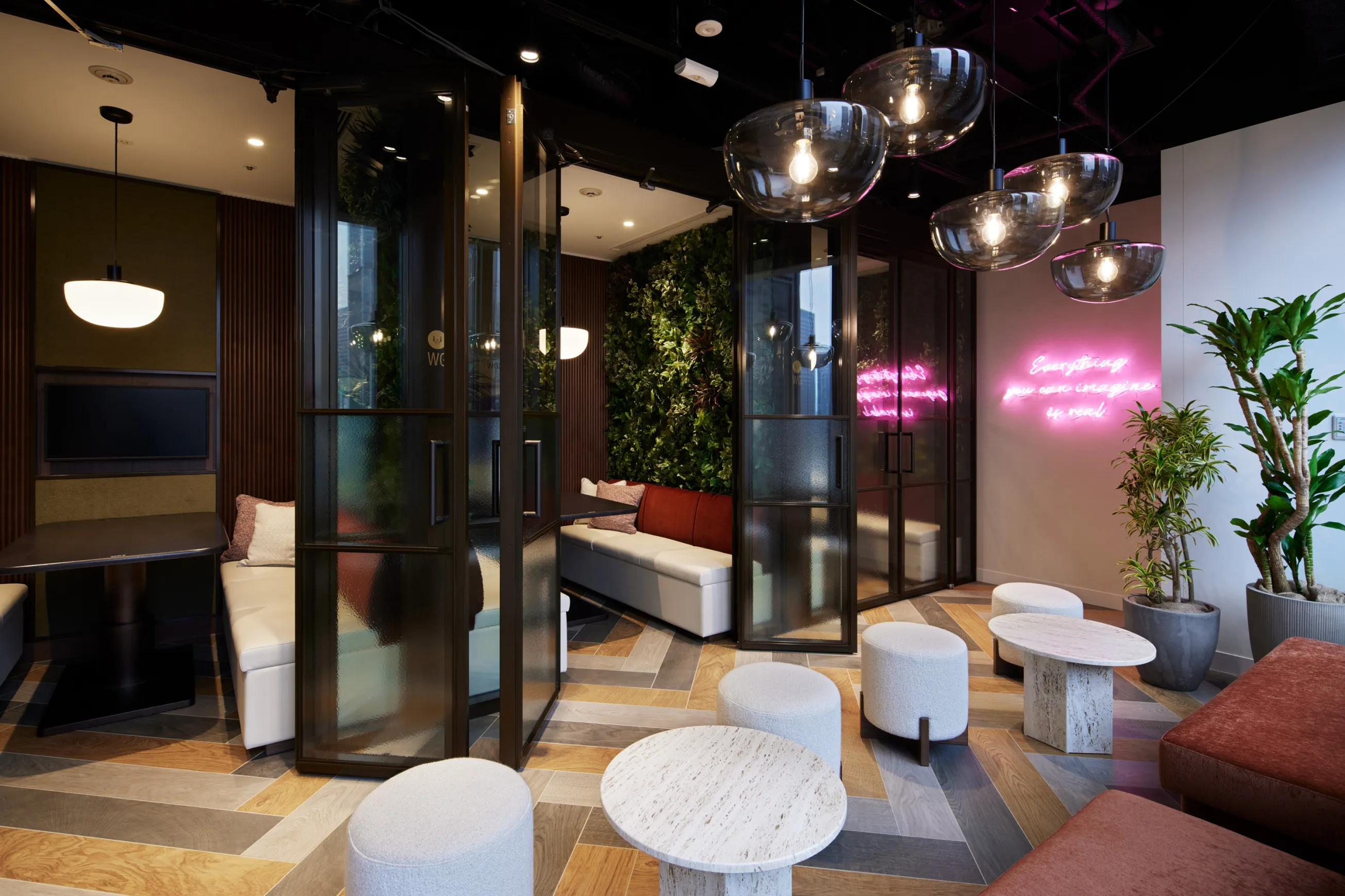 Experience gallery image 04